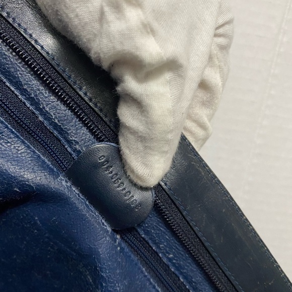 Gucci oversized clutch - Picture 11 of 13